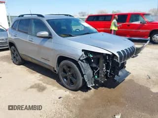 ✅ 2016 Jeep Cherokee Latitude • VIN: 1C4PJLCB2GW185637 • Lot: 41894019. Wystawiony na IAAI z przebiegiem 87 888 mil. Bezpłatny archiwum sprzedaży aukcyjnych z USA i szczegółowy raport historii pojazdu na DreamBid. Zdjęcie 1.