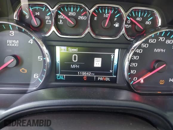 ✅ 2017 Chevrolet Silverado 1500 LTZ • VIN: 3GCPCSEJ1HG378466 • Lot: 43521359. Wystawiony na IAAI z przebiegiem 119 642 mil. Bezpłatny archiwum sprzedaży aukcyjnych z USA i szczegółowy raport historii pojazdu na DreamBid. Zdjęcie 7.