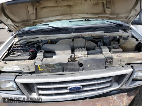 ✅ 2006 Ford Econoline Cargo • VIN: 1FTNE24W46HA18495 • Lot: 62740785. Wystawiony na Copart z przebiegiem 196 811 mil. Bezpłatny archiwum sprzedaży aukcyjnych z USA i szczegółowy raport historii pojazdu na DreamBid. Zdjęcie 11.