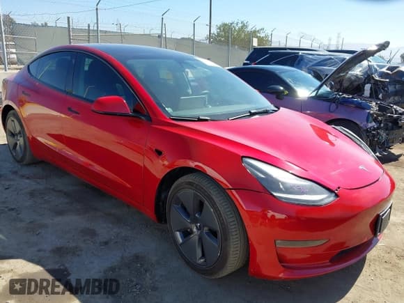 ✅ 2022 Tesla Model 3 Long Range • VIN: 5YJ3E1EB1NF273763 • Lot: 43035320. Wystawiony na IAAI z przebiegiem 58 297 mil. Bezpłatny archiwum sprzedaży aukcyjnych z USA i szczegółowy raport historii pojazdu na DreamBid. Zdjęcie 1.
