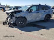 ✅ 2024 Toyota Highlander Hybrid XLE • VIN: 5TDKARAH5RS528691 • Lot: 63059055. Listed on Copart with 15,001 mi. Free auction sales archive from the USA and detailed vehicle history report at DreamBid. Image 1.