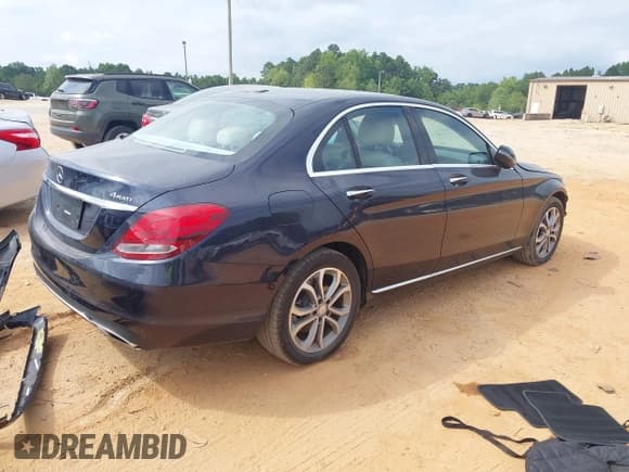 ✅ 2016 Mercedes-Benz C 300 Sport • VIN: 55SWF4KB6GU177709 • Lot: 43044508. Listed on IAAI with 41,545 mi. Free auction sales archive from the USA and detailed vehicle history report at DreamBid. Image 4.