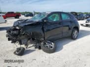 ✅ 2019 Hyundai Kona SE • VIN: KM8K12AA2KU240263 • Лот: 48870264. Опубликован ранее на Copart с пробегом Не указан. Бесплатный доступ к архиву аукционных продаж из США и подробный отчёт об истории автомобиля на DreamBid. Изображение 1.