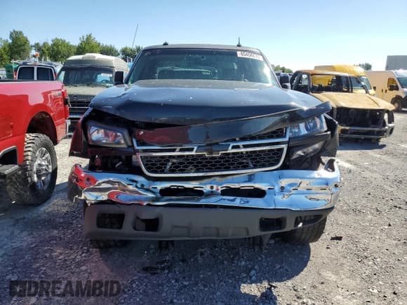 ✅ 2003 Chevrolet Silverado 2500HD LS • VIN: 1GCHK23113F237496 • Lot: 65458675. Listed on Copart with Not provided. Free auction sales archive from the USA and detailed vehicle history report at DreamBid. Image 5.