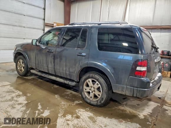 ✅ 2009 Ford Explorer XLT • VIN: 1FMEU73E09UA23077 • Lot: 96616965. Listed on Copart with 312,973 mi. Free auction sales archive from the USA and detailed vehicle history report at DreamBid. Image 2.