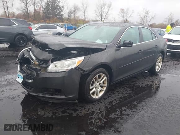 ✅ 2014 Chevrolet Malibu LT • VIN: 1G11C5SL9EF148824 • Lot: 43585397. Listed on IAAI with 212,358 mi. Free auction sales archive from the USA and detailed vehicle history report at DreamBid. Image 17.
