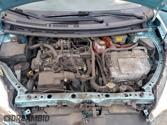 ✅ 2012 Toyota Prius Three • VIN: JTDKDTB38C1011963 • Лот: 92752435. Опубликован ранее на Copart с пробегом 154 386 миль. Бесплатный доступ к архиву аукционных продаж из США и подробный отчёт об истории автомобиля на DreamBid. Изображение 11.