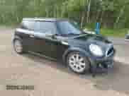 2012 MINI Hardtop S с VIN WMWSV3C57CTY17355, выставлен на аукционе Copart как лот 63561395 с пробегом 157 122 миль миль и Чистый • Clean title. История ставок и продаж доступна на DreamBid. Изображение 4.