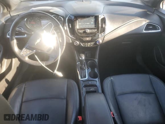 ✅ 2016 Chevrolet Cruze Premier • VIN: 1G1BG5SM9G7290993 • Lot: 89860365. Wystawiony na Copart z przebiegiem 136 118 mil. Bezpłatny archiwum sprzedaży aukcyjnych z USA i szczegółowy raport historii pojazdu na DreamBid. Zdjęcie 8.