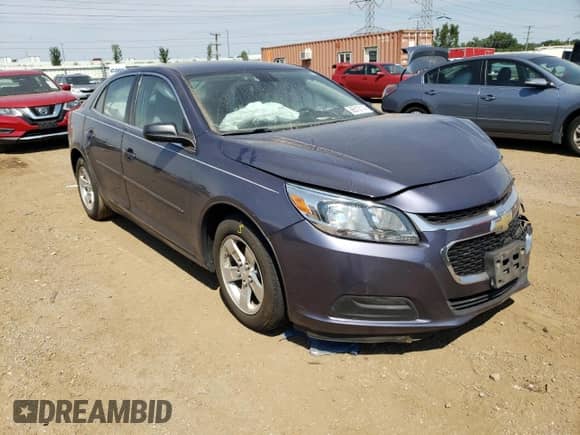 ✅ 2015 Chevrolet Malibu LS • VIN: 1G11B5SL9FF130313 • Lot: 66512114. Wystawiony na Copart z przebiegiem Nie podano mil. Skorzystaj z bezpłatnego archiwum sprzedaży aukcyjnych z USA i zobacz szczegółowy raport historii pojazdu na DreamBid. Zdjęcie 4.
