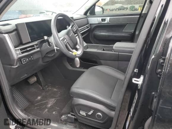 2024 Hyundai Santa Fe XRT z VIN 5NMP3DGL8RH025593, wystawiony jako Copart lot #84167984 z przebiegiem 2 927 mil mil oraz Szkoda całkowita • Salvage title. Historia ofert i sprzedaży dostępna na DreamBid. Obrazek 7.