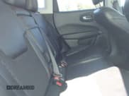 ✅ 2019 Jeep Compass Latitude • VIN: 3C4NJDBB5KT697213 • Lot: 43133163. Listed on IAAI with 55,308 mi. Free auction sales archive from the USA and detailed vehicle history report at DreamBid. Image 8.