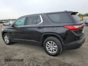 ✅ 2018 Chevrolet Traverse LS • VIN: 1GNEVFKW3JJ238391 • Lot: 67797394. Wystawiony na Copart z przebiegiem 58 194 mil. Bezpłatny archiwum sprzedaży aukcyjnych z USA i szczegółowy raport historii pojazdu na DreamBid. Zdjęcie 2.