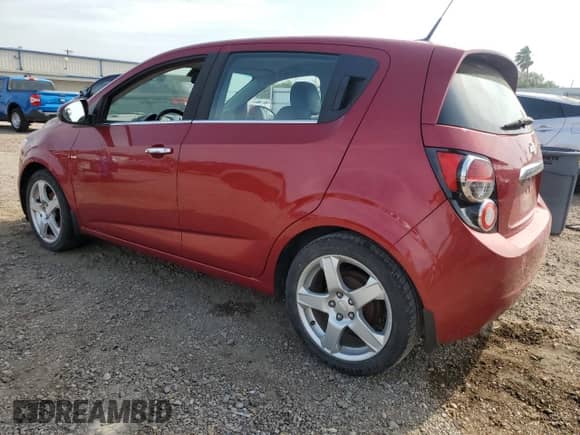✅ 2013 Chevrolet Sonic LTZ • VIN: 1G1JF6SG8D4145407 • Лот: 51411435. Размещён на Copart с пробегом 60 021 миль миль. Получите бесплатный доступ к архиву аукционных продаж из США и посмотрите подробный отчёт об истории автомобиля на DreamBid. Изображение 2.