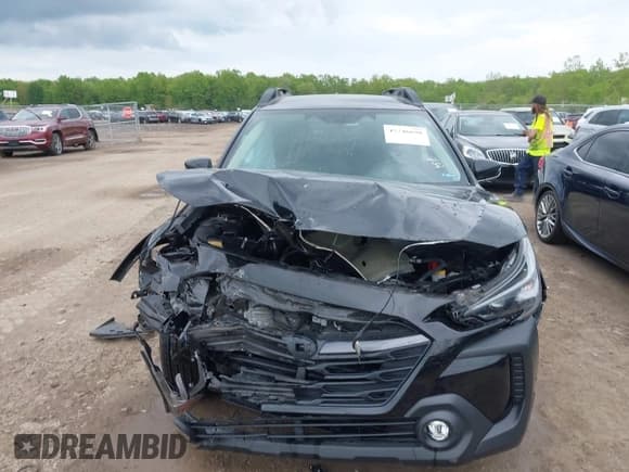 ✅ 2024 Subaru Outback Premium • VIN: 4S4BTADC2R3296320 • Lot: 42246698. Listed on IAAI with 28,188 mi. Free auction sales archive from the USA and detailed vehicle history report at DreamBid. Image 12.