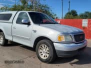 ✅ 2001 Ford F-150 XL • VIN: 1FTRF17L01NC00506 • Lot: 81245645. Wystawiony na Copart z przebiegiem 134 872 mil. Bezpłatny archiwum sprzedaży aukcyjnych z USA i szczegółowy raport historii pojazdu na DreamBid. Zdjęcie 1.
