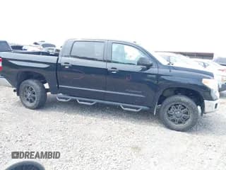 ✅ 2016 Toyota Tundra SR5 • VIN: 5TFDW5F10GX572250 • Lot: 42092021. Wystawiony na IAAI z przebiegiem 209 335 mil. Bezpłatny archiwum sprzedaży aukcyjnych z USA i szczegółowy raport historii pojazdu na DreamBid. Zdjęcie 1.