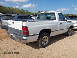 1997 Dodge 1500 z VIN 1B7HC16Y0VS176345, wystawiony jako IAAI lot #42545446 z przebiegiem 222 103 mil mil oraz . Historia ofert i sprzedaży dostępna na DreamBid. Obrazek 4.