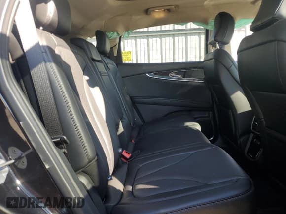 ✅ 2022 Lincoln Nautilus Reserve • VIN: 2LMPJ8KP9NBL19195 • Лот: 55891335. Опубликован ранее на Copart с пробегом 20 553 миль. Бесплатный доступ к архиву аукционных продаж из США и подробный отчёт об истории автомобиля на DreamBid. Изображение 10.