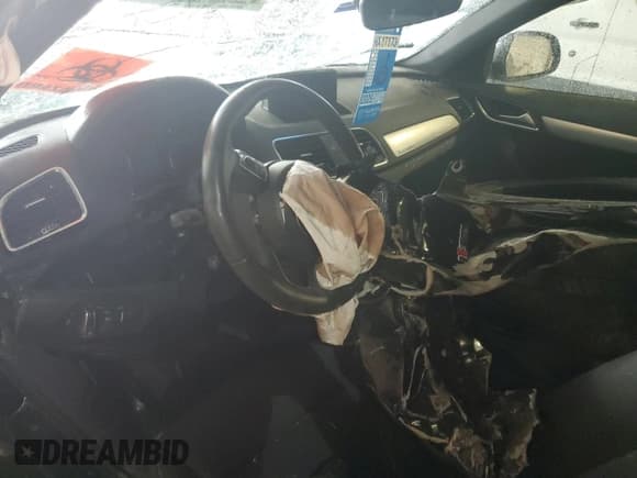 ✅ 2017 Audi Q3 Prestige • VIN: WA1GCCFSXHR005319 • Lot: 57628785. Listed on Copart with Not provided. Free auction sales archive from the USA and detailed vehicle history report at DreamBid. Image 8.