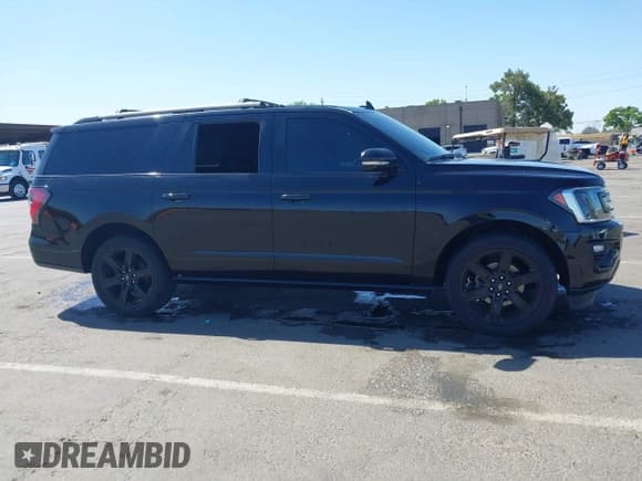 ✅ 2019 Ford Expedition Max Limited • VIN: 1FMJK2AT5KEA38019 • Lot: 42312783. Listed on IAAI with 54,386 mi. Free auction sales archive from the USA and detailed vehicle history report at DreamBid. Image 13.