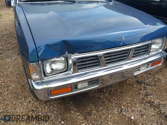 ✅ 1994 Nissan Frontier XE • VIN: 1N6SD16S8RC323555 • Lot: 41856742. Listed on IAAI with 62,619 mi. Free auction sales archive from the USA and detailed vehicle history report at DreamBid. Image 6.