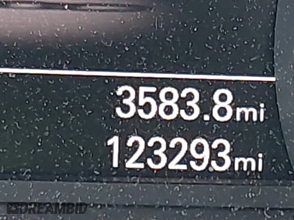 ✅ 2017 Audi A6 Prestige • VIN: WAUH2AFC2HN126134 • Лот: 42783581. Опубликован ранее на IAAI с пробегом 123 293 миль. Бесплатный доступ к архиву аукционных продаж из США и подробный отчёт об истории автомобиля на DreamBid. Изображение 15.