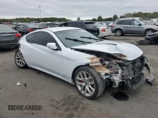 ✅ 2015 Hyundai Genesis Coupe 3.8L Base • VIN: KMHHT6KJ6FU125651 • Lot: 72545964. Wystawiony na Copart z przebiegiem Nie podano. Bezpłatny archiwum sprzedaży aukcyjnych z USA i szczegółowy raport historii pojazdu na DreamBid. Zdjęcie 4.