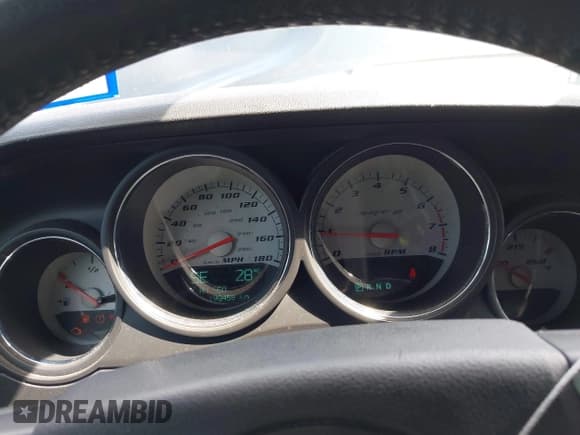 ✅ 2008 Dodge Challenger SRT-8 • VIN: 2B3LJ74W68H291176 • Lot: 42648729. Listed on IAAI with 193,459 mi. Free auction sales archive from the USA and detailed vehicle history report at DreamBid. Image 7.