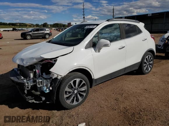 ✅ 2020 Buick Encore Essence • VIN: KL4CJGSB6LB057078 • Lot: 84263145. Listed on Copart with 57,559 mi. Free auction sales archive from the USA and detailed vehicle history report at DreamBid. Image 1.