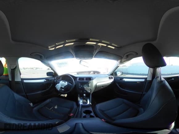 ✅ 2011 Volkswagen Jetta SEL • VIN: 3VWLX7AJ4BM035940 • Lot: 43735911. Listed on IAAI with 197,431 mi. Free auction sales archive from the USA and detailed vehicle history report at DreamBid. Image 18.