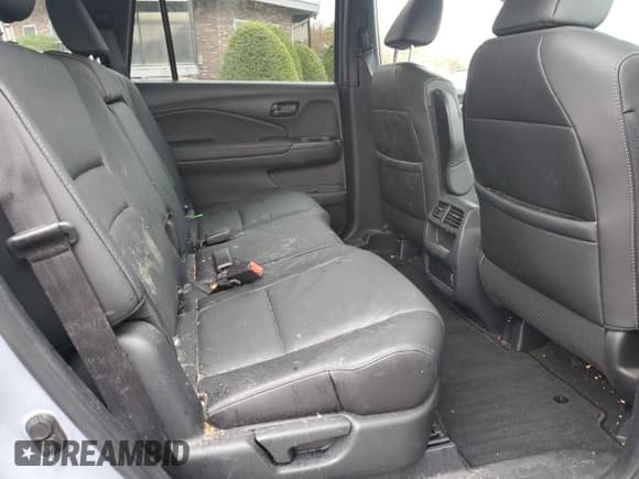 ✅ 2023 Honda Passport EX-L • VIN: 5FNYF8H56PB035007 • Lot: 90318265. Listed on Copart with Not provided. Free auction sales archive from the USA and detailed vehicle history report at DreamBid. Image 11.