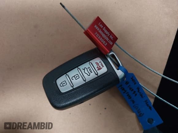 ✅ 2014 Hyundai Azera Limited • VIN: KMHFH4JG0EA362302 • Лот: 42422140. Опубликован ранее на IAAI с пробегом 120 303 миль. Бесплатный доступ к архиву аукционных продаж из США и подробный отчёт об истории автомобиля на DreamBid. Изображение 11.