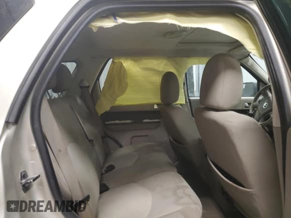 ✅ 2010 Mercury Mariner • VIN: 4M2CN9BG1AKJ04266 • Lot: 43746595. Listed on Copart with Not provided. Free auction sales archive from the USA and detailed vehicle history report at DreamBid. Image 11.