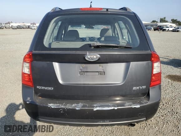 ✅ 2007 Kia Rondo EX • VIN: KNAFG526877105579 • Lot: 70117495. Listed on Copart with 127,283 mi. Free auction sales archive from the USA and detailed vehicle history report at DreamBid. Image 6.