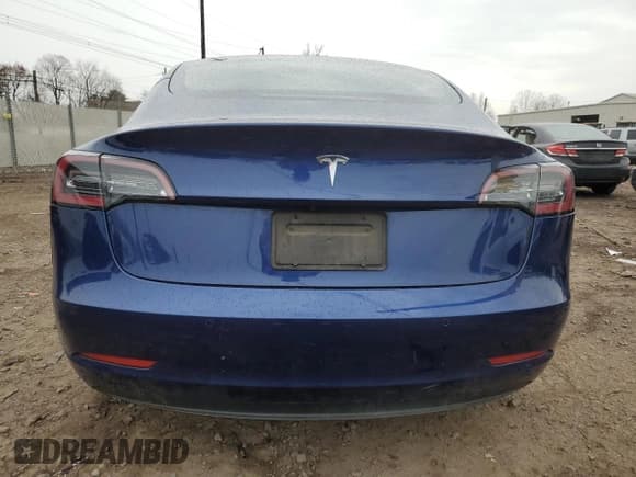 ✅ 2022 Tesla Model 3 • VIN: 5YJ3E1EA4NF369507 • Лот: 47200655. Опубликован ранее на Copart с пробегом Не указан. Бесплатный доступ к архиву аукционных продаж из США и подробный отчёт об истории автомобиля на DreamBid. Изображение 6.