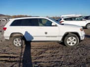 ✅ 2017 Jeep Grand Cherokee Laredo • VIN: 1C4RJFAG6HC646088 • Lot: 43618466. Wystawiony na IAAI z przebiegiem 217 170 mil. Bezpłatny archiwum sprzedaży aukcyjnych z USA i szczegółowy raport historii pojazdu na DreamBid. Zdjęcie 13.