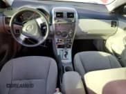 ✅ 2011 Toyota Corolla LE • VIN: JTDBU4EE1B9127217 • Лот: 90937475. Опубликован ранее на Copart с пробегом 147 031 миль. Бесплатный доступ к архиву аукционных продаж из США и подробный отчёт об истории автомобиля на DreamBid. Изображение 8.