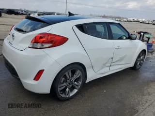 ✅ 2017 Hyundai Veloster Value Edition • VIN: KMHTC6AD7HU321140 • Lot: 44311365. Wystawiony na Copart z przebiegiem 60 468 mil. Bezpłatny archiwum sprzedaży aukcyjnych z USA i szczegółowy raport historii pojazdu na DreamBid. Zdjęcie 3.