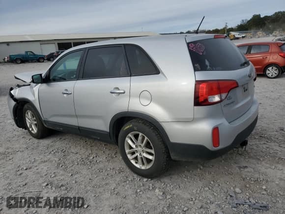 ✅ 2014 Kia Sorento LX • VIN: 5XYKTDA69EG428127 • Лот: 89718395. Опубликован ранее на Copart с пробегом 187 007 миль. Бесплатный доступ к архиву аукционных продаж из США и подробный отчёт об истории автомобиля на DreamBid. Изображение 2.