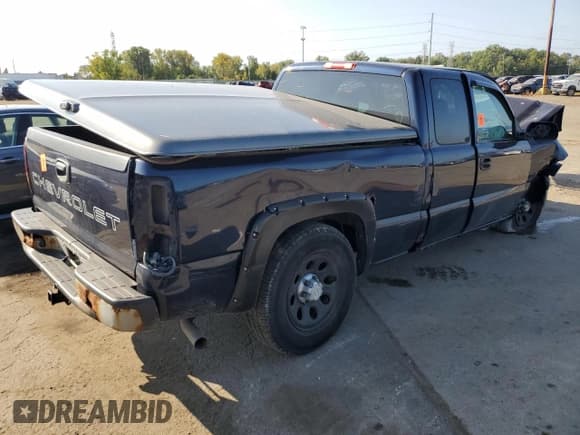 ✅ 2006 Chevrolet Silverado 1500 Work Truck • VIN: 2GCEC19Z961320693 • Лот: 71088254. Опубликован ранее на Copart с пробегом Не указан. Бесплатный доступ к архиву аукционных продаж из США и подробный отчёт об истории автомобиля на DreamBid. Изображение 3.