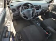 ✅ 2008 Hyundai Accent GS • VIN: KMHCM36C98U071072 • Лот: 57320675. Опубликован ранее на Copart с пробегом 136 412 миль. Бесплатный доступ к архиву аукционных продаж из США и подробный отчёт об истории автомобиля на DreamBid. Изображение 8.