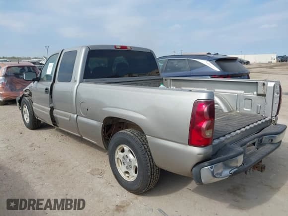 ✅ 2003 Chevrolet Silverado 1500 LS • VIN: 2GCEC19V131114325 • Лот: 43480737. Опубликован ранее на IAAI с пробегом 125 403 миль. Бесплатный доступ к архиву аукционных продаж из США и подробный отчёт об истории автомобиля на DreamBid. Изображение 3.