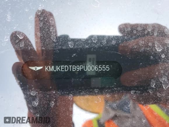 ✅ 2023 Genesis GV60 Performance • VIN: KMUKEDTB9PU006555 • Lot: 82096565. Wystawiony na Copart z przebiegiem 11 749 mil. Bezpłatny archiwum sprzedaży aukcyjnych z USA i szczegółowy raport historii pojazdu na DreamBid. Zdjęcie 12.