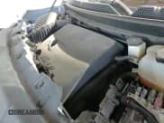 ✅ 2019 Chevrolet Traverse LT Cloth • VIN: 1GNERGKW8KJ173601 • Lot: 92924215. Wystawiony na Copart z przebiegiem 19 395 mil. Bezpłatny archiwum sprzedaży aukcyjnych z USA i szczegółowy raport historii pojazdu na DreamBid. Zdjęcie 16.