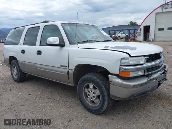 ✅ 2000 Chevrolet Suburban LS • VIN: 3GNFK16T5YG181686 • Лот: 42392480. Опубликован ранее на IAAI с пробегом 300 323 миль. Бесплатный доступ к архиву аукционных продаж из США и подробный отчёт об истории автомобиля на DreamBid. Изображение 1.