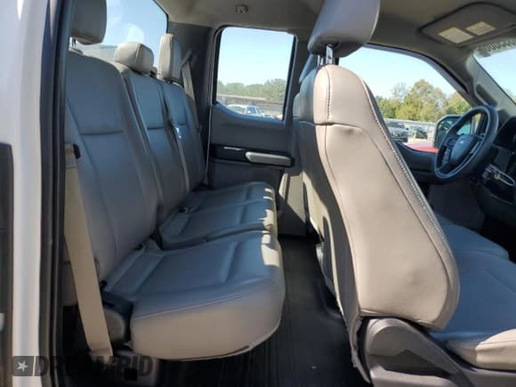 ✅ 2015 Ford F-150 XL • VIN: 1FTEX1CFXFFB25360 • Лот: 86330065. Опубликован ранее на Copart с пробегом 238 616 миль. Бесплатный доступ к архиву аукционных продаж из США и подробный отчёт об истории автомобиля на DreamBid. Изображение 10.