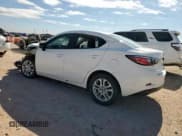 ✅ 2016 Scion iA • VIN: 3MYDLBZV0GY116173 • Lot: 90119335. Wystawiony na Copart z przebiegiem 127 208 mil. Bezpłatny archiwum sprzedaży aukcyjnych z USA i szczegółowy raport historii pojazdu na DreamBid. Zdjęcie 2.