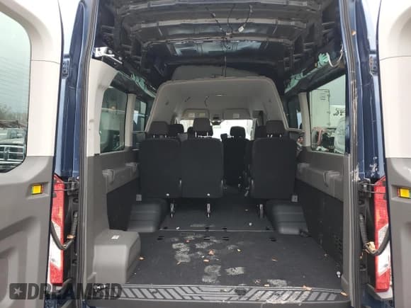 ✅ 2023 Ford Transit Passenger XL • VIN: 1FBVU4XG8PKB11791 • Лот: 44168115. Опубликован ранее на Copart с пробегом 2 482 миль. Бесплатный доступ к архиву аукционных продаж из США и подробный отчёт об истории автомобиля на DreamBid. Изображение 10.