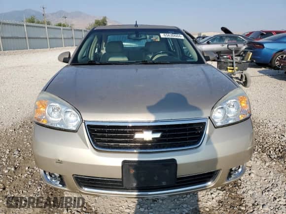 2007 Chevrolet Malibu LTZ z VIN 1G1ZU57N07F299029, wystawiony jako Copart lot #65620604 z przebiegiem 110 831 mil mil oraz Szkoda całkowita • Salvage title. Historia ofert i sprzedaży dostępna na DreamBid. Obrazek 5.